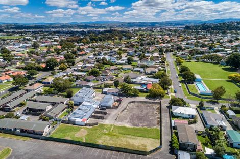 Photo of property in 38-50 Barton Avenue, Marewa, Napier, 4110