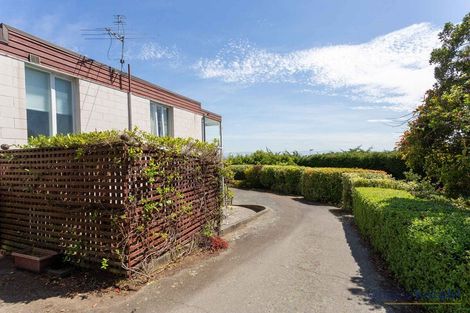 Photo of property in 185 Hackthorne Road, Cashmere, Christchurch, 8022