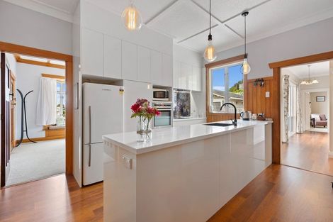 Photo of property in 183 Tukapa Street, Westown, New Plymouth, 4310