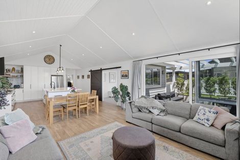 Photo of property in 9 Searle Drive, Cromwell, 9310