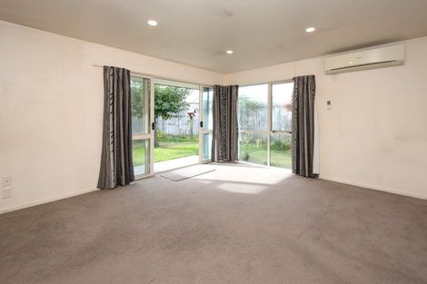 Photo of property in 32 Surfers Place, North New Brighton, Christchurch, 8083