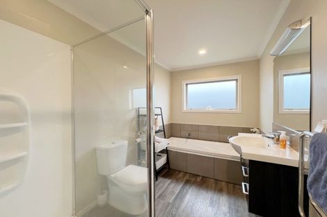 Photo of property in 54 Stan Heather Drive, Glenview, Hamilton, 3206