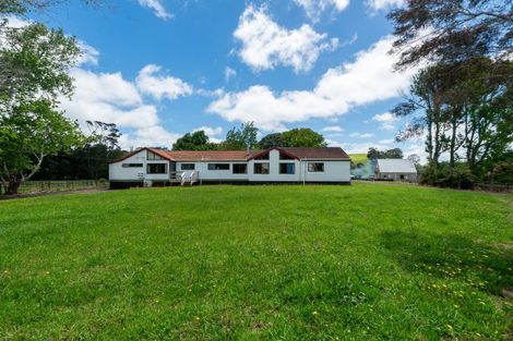 Photo of property in 10 Taha Road, Waimauku, 0881