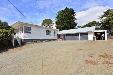 Photo of property in 120 Chamberlain Road, Massey, Auckland, 0614