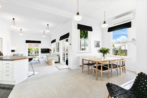 Photo of property in 26 High Street, Petone, Lower Hutt, 5012