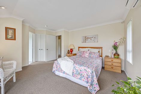 Photo of property in 15 Bluefin Way, West Harbour, Auckland, 0618