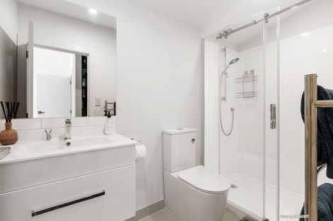 Photo of property in 8b Lyall Parade, Lyall Bay, Wellington, 6022