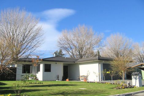 Photo of property in 18 Chelsea Drive, Taradale, Napier, 4112