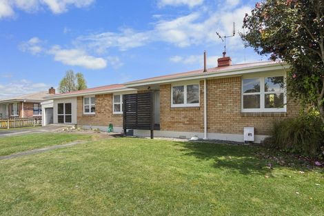 Photo of property in 2 Patricia Avenue, Hamilton East, Hamilton, 3216