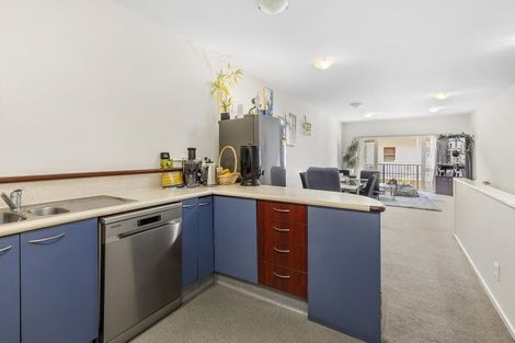Photo of property in Luxford Villas, 111/72 Herald Street, Berhampore, Wellington, 6023
