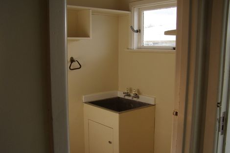 Photo of property in 1 Jeffares Place, Taradale, Napier, 4112