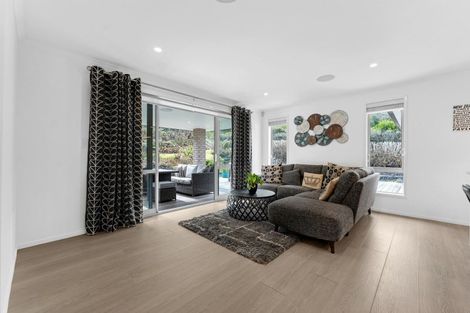 Photo of property in 2g Country Club Lane, Waiuku, 2123