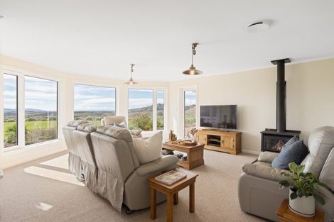 Photo of property in Omaka View, 270 Barracks Road, Hawkesbury, Blenheim, 7272