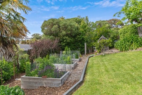 Photo of property in 32 Waipapa Avenue, Diamond Harbour, 8972