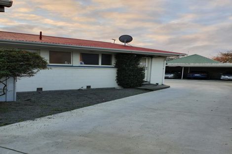 Photo of property in 73 Fairfield Avenue, Addington, Christchurch, 8024