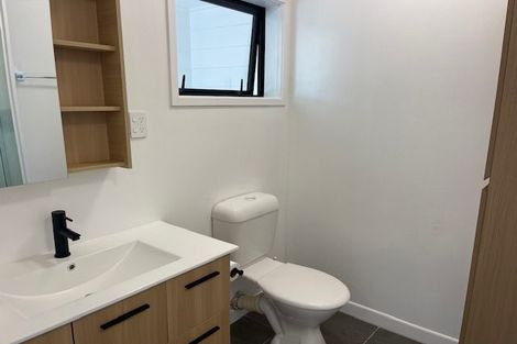 Photo of property in 27 Sunset Road, Totara Vale, Auckland, 0632