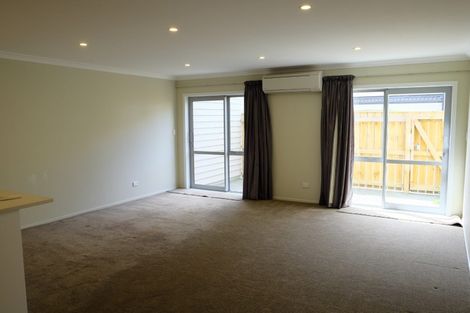 Photo of property in 19u2 Collins Avenue, Tawa, Wellington, 5028