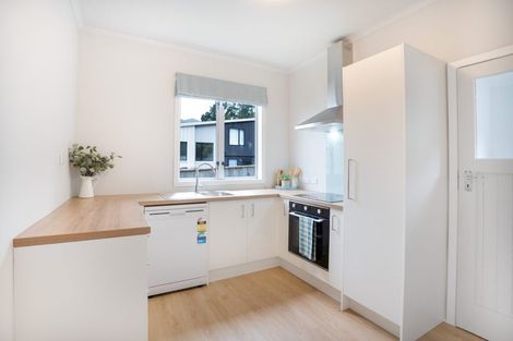 Photo of property in 75 Raukawa Street, Stokes Valley, Lower Hutt, 5019