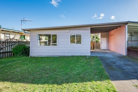 Photo of property in 81 Arawhata Road, Paraparaumu, 5032