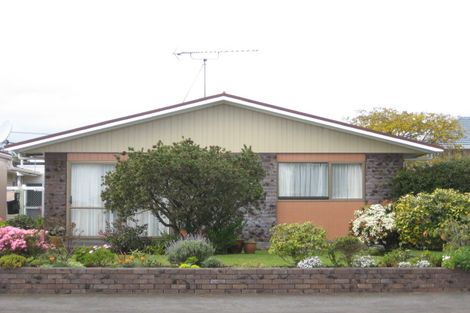 Photo of property in 3/145 Tukapa Street, Westown, New Plymouth, 4310