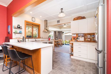 Photo of property in 360 Featherston Street, Palmerston North, 4414