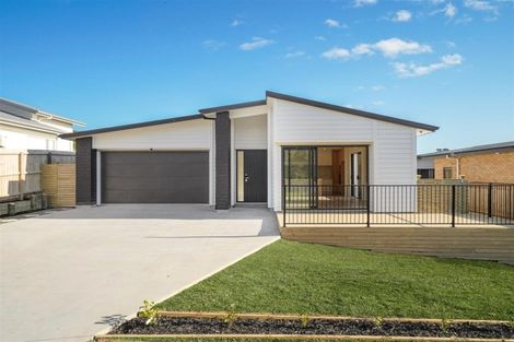 Photo of property in 315 Pinecrest Drive, Gulf Harbour, Whangaparaoa, 0930