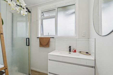 Photo of property in 10 Clouston Crescent, Fenton Park, Rotorua, 3010