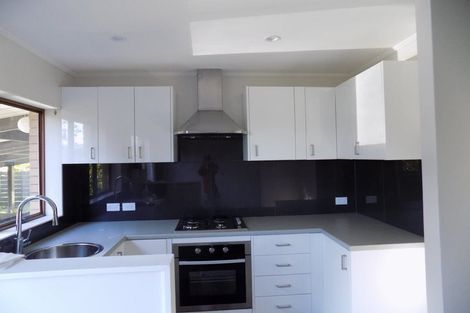 Photo of property in 95a Churton Drive, Churton Park, Wellington, 6037