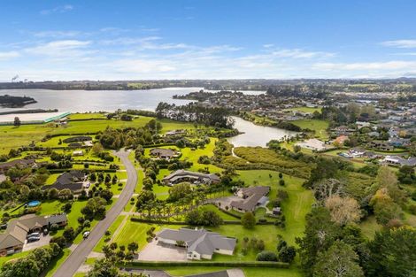 Photo of property in 6 Millbrook Drive, Waiuku, 2683