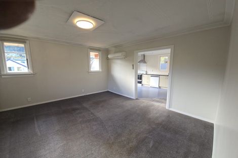 Photo of property in 11 College Street, Caversham, Dunedin, 9012
