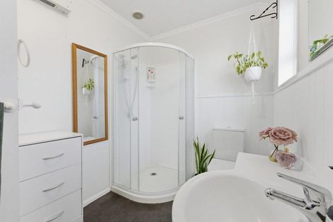 Photo of property in 327 Carrington Street, Vogeltown, New Plymouth, 4310
