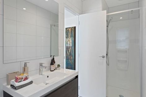 Photo of property in 55 Waituarua Drive, Takanini, 2112