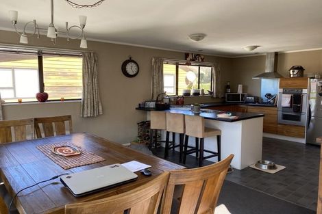 Photo of property in 13 Shackle Lane, Whitby, Porirua, 5024