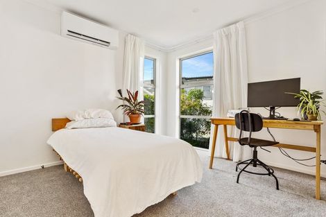 Photo of property in 28e Ian Morrison Road, Hobsonville, Auckland, 0616