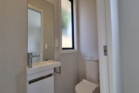 Photo of property in 7u3 Sare Crescent, Fairfield, Hamilton, 3214