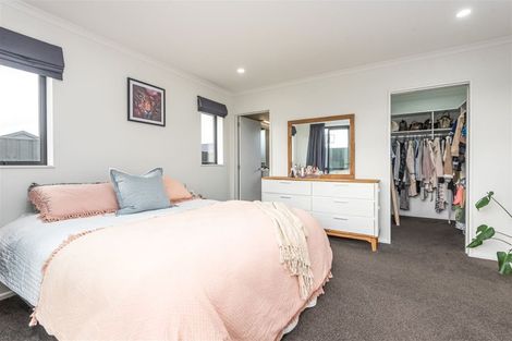 Photo of property in 19 Broadway Parade, Rolleston, 7615