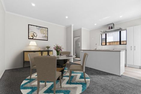 Photo of property in 28 Lili Chen Way, Mangere Bridge, Auckland, 2022