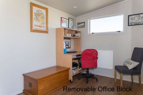 Photo of property in 5 Livingstone Street, Dannevirke, 4930