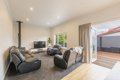 Photo of property in 21 Porangahau Road, Waipukurau, 4200