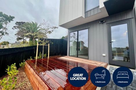 Photo of property in 9/79 Edmonton Road, Henderson, Auckland, 0612
