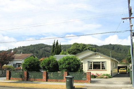 Photo of property in 51 Miro Street, Trentham, Upper Hutt, 5018