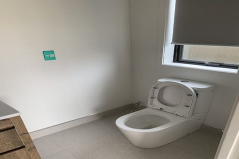 Photo of property in 5 Tawa Road, Te Atatu Peninsula, Auckland, 0610
