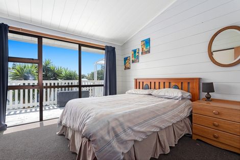 Photo of property in 2/115 Harbour Road, Ohope, 3121