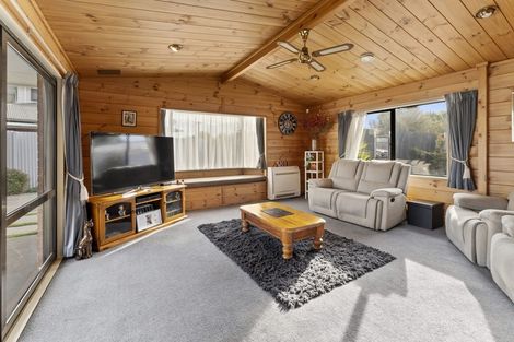 Photo of property in 118 Highsted Road, Casebrook, Christchurch, 8051