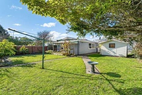 Photo of property in 81 Bell Road, Waiwhetu, Lower Hutt, 5010