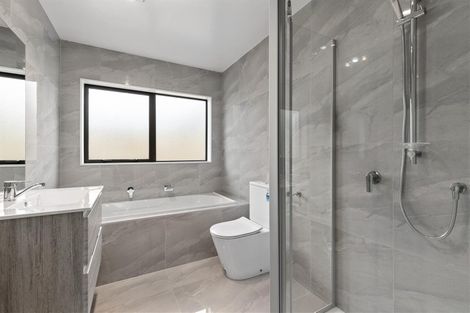 Photo of property in 3 Matikao Way, Pukekohe, 2120