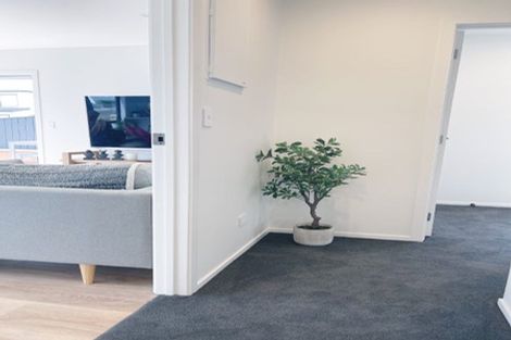 Photo of property in 32 Tai Crescent, Hobsonville, Auckland, 0616