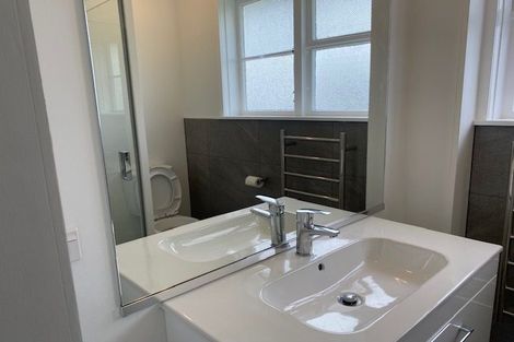 Photo of property in 5-7 Esk Street, Roslyn, Palmerston North, 4414