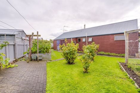 Photo of property in 17 Niddry Crescent, Winton, 9720