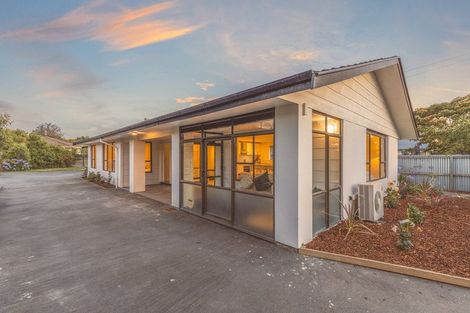 Photo of property in 130 Bower Avenue, New Brighton, Christchurch, 8083